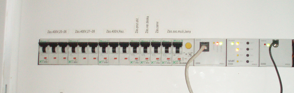 Elektroinstalace obejktu a instalace první generace systému inteligentní domácnosti iNELS.